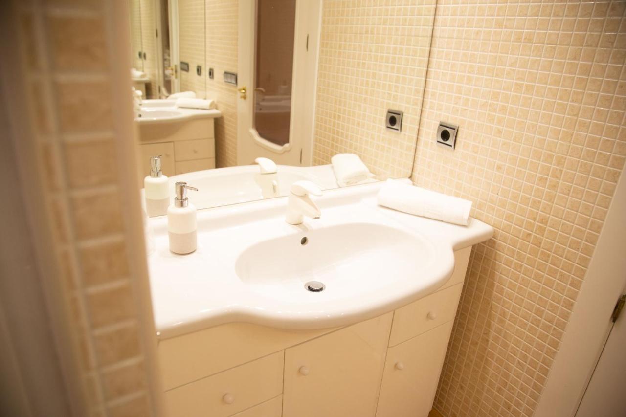 Elizabeth Towers Appartement Almansa Buitenkant foto