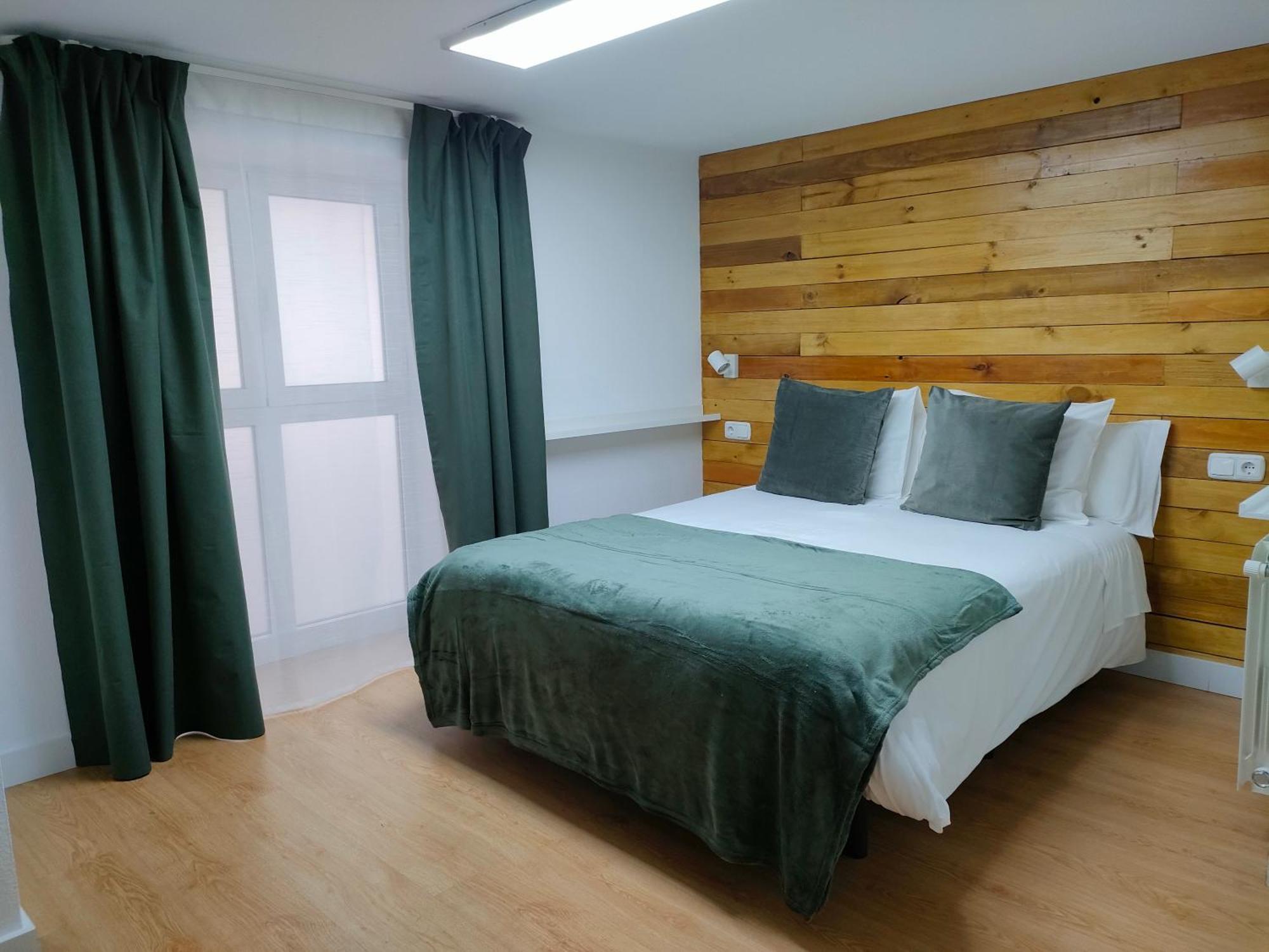 Elizabeth Towers Appartement Almansa Buitenkant foto
